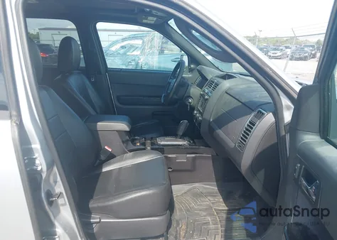 2010 Ford Escape Limited из США, поврежденный, VIN 1FMCU9EG9AKC69319